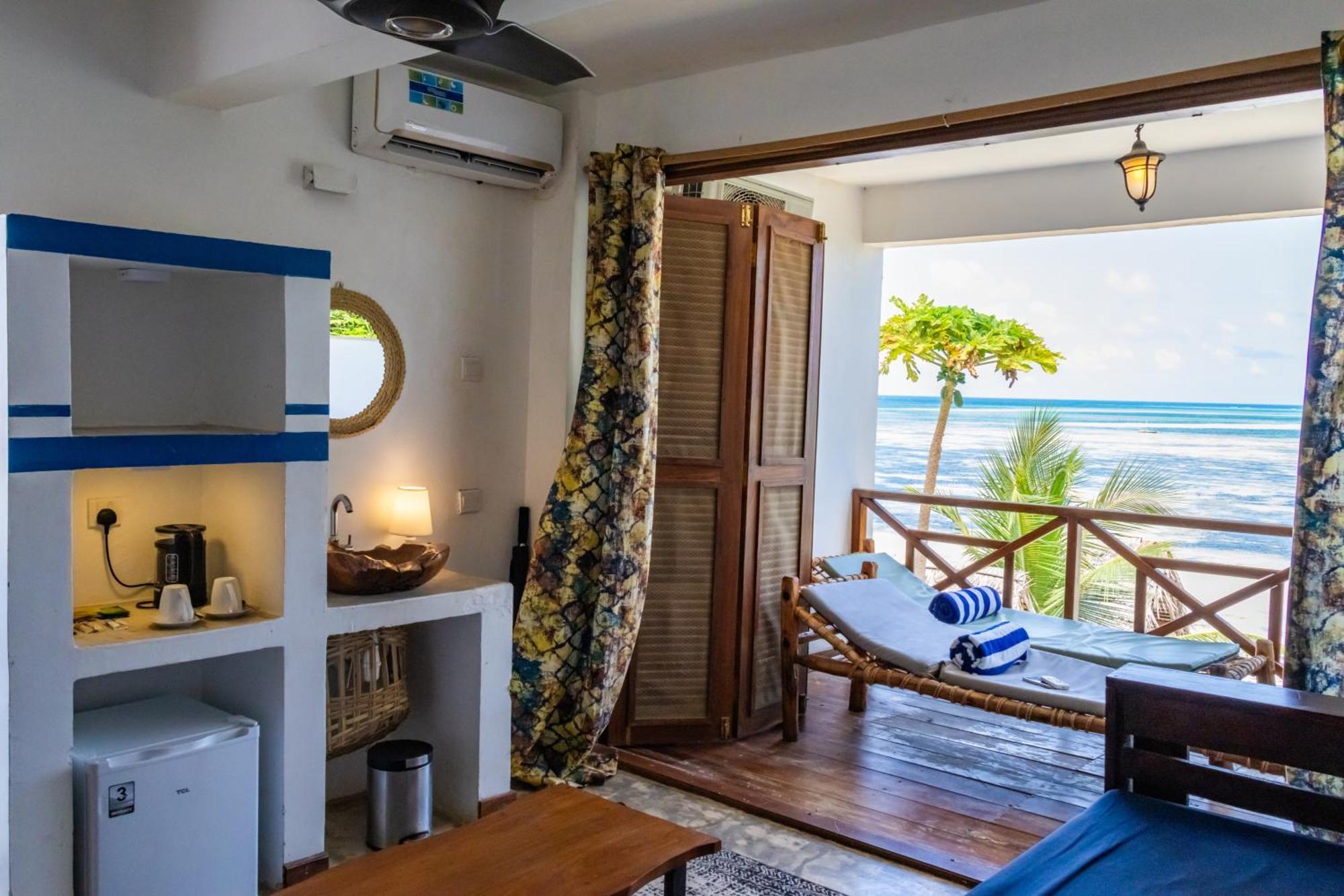 Pili Pili Boho Beach Джамбіані Екстер'єр фото